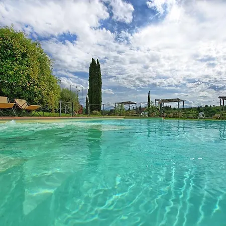 Ponte A Ema Sleeps 2 T241464 Apartment